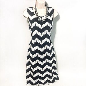 Linea Domani Black & White Chevron Sleeveless Fit & Flare Dress Sz 8P